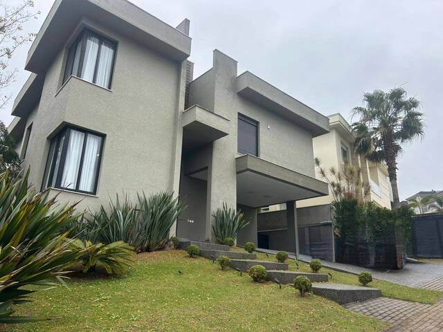 #100 - Casa para Locação em Santana de Parnaíba - SP