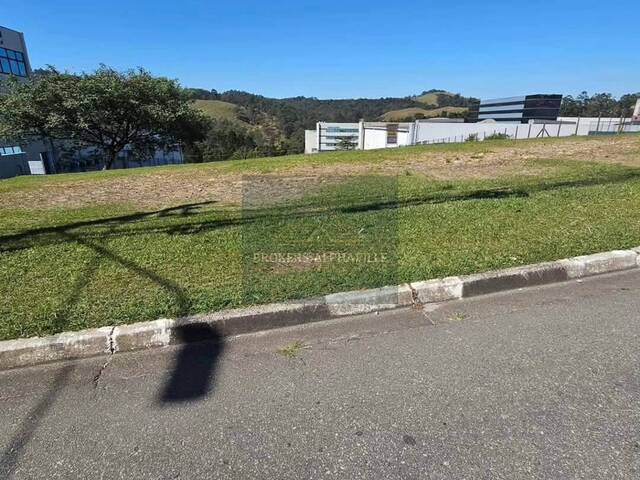 Terreno em condomínio para Venda em Santana de Parnaíba - 4