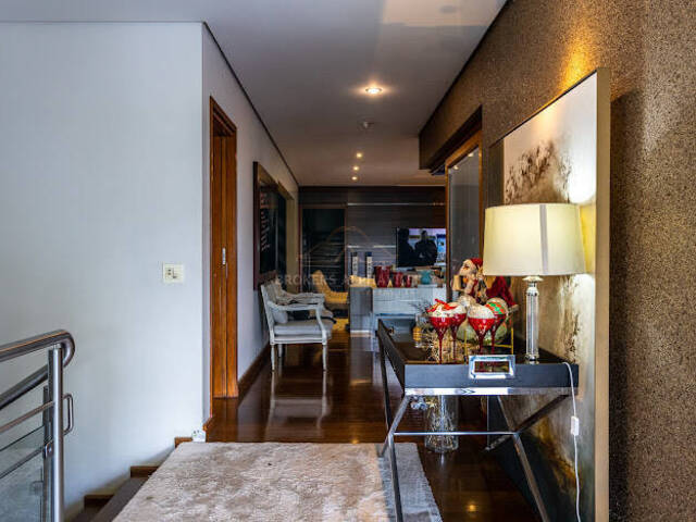 Casa para Venda em Santana de Parnaíba - 4