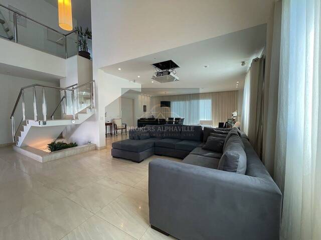 Duplex para Venda em Santana de Parnaíba - 5