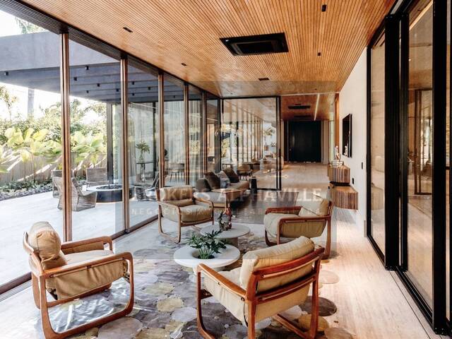 Venda em Alphaville - Santana de Parnaíba