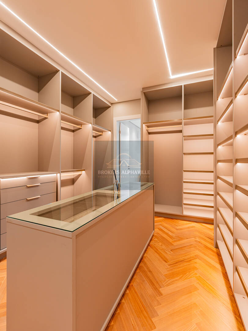 Casa de Condomínio à venda com 5 quartos, 837m² - Foto 12