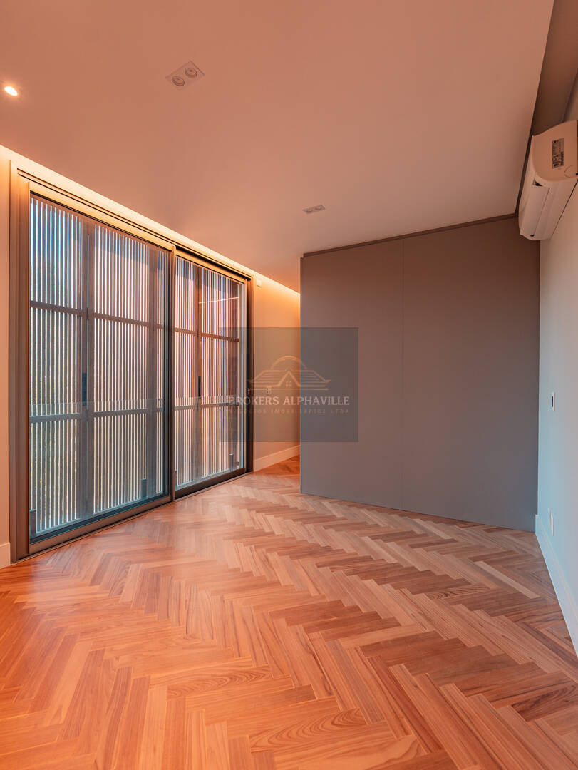 Casa de Condomínio à venda com 5 quartos, 837m² - Foto 31