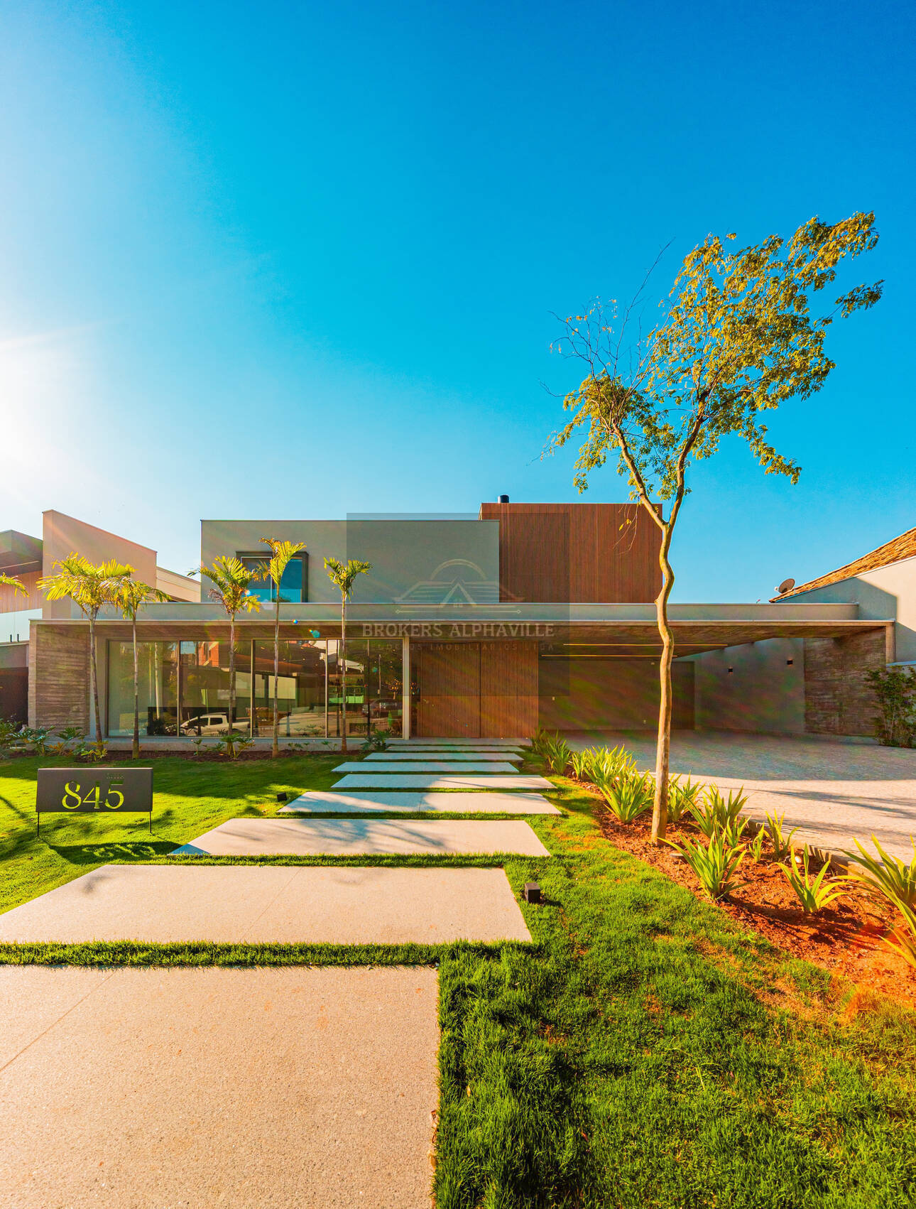 Casa de Condomínio à venda com 5 quartos, 837m² - Foto 3