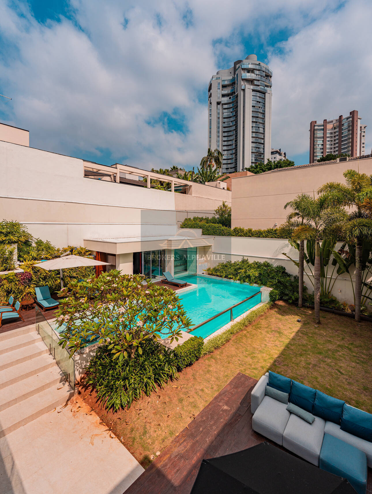 Casa à venda com 5 quartos, 1160m² - Foto 11
