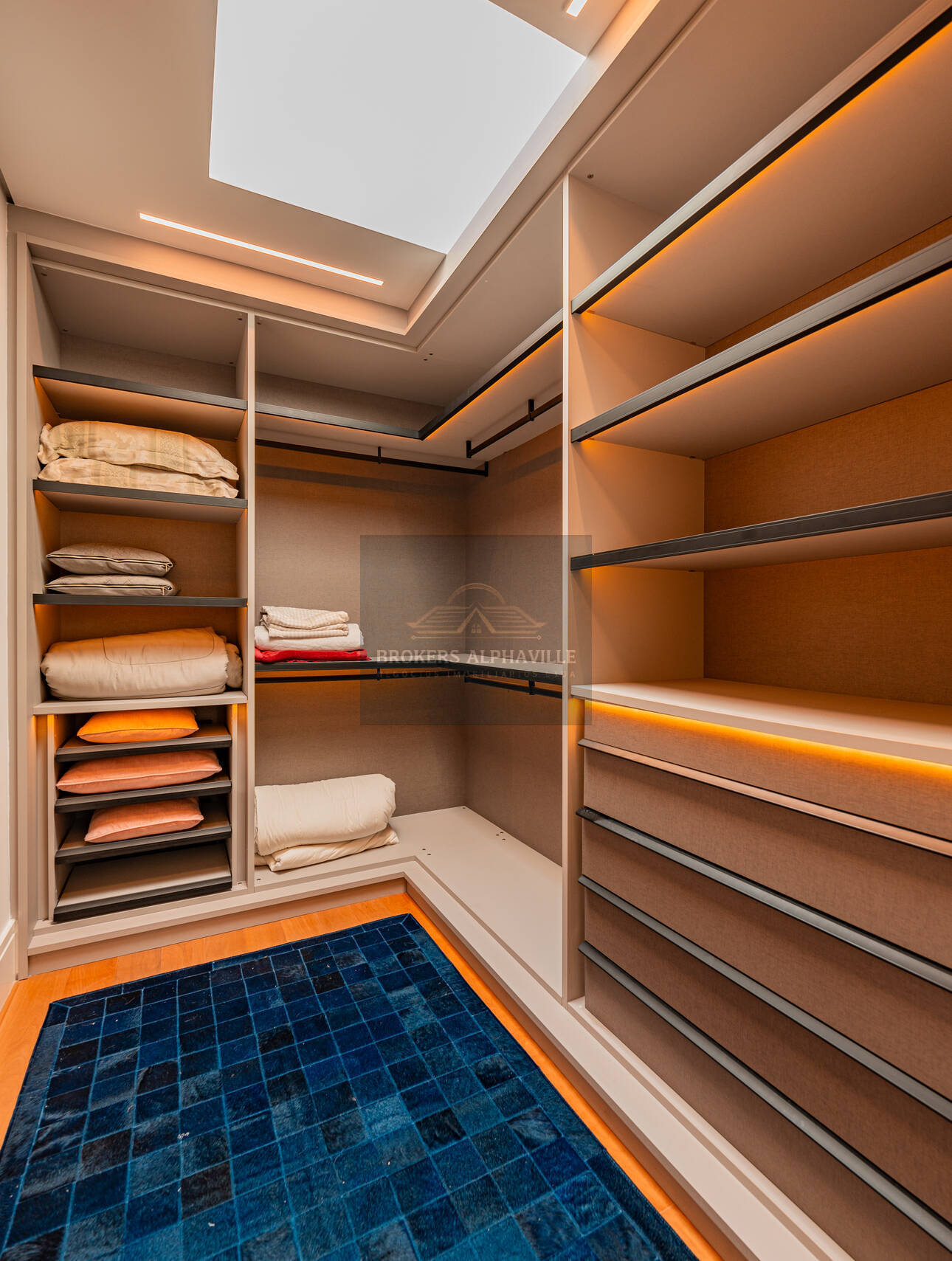 Casa à venda com 5 quartos, 1160m² - Foto 14