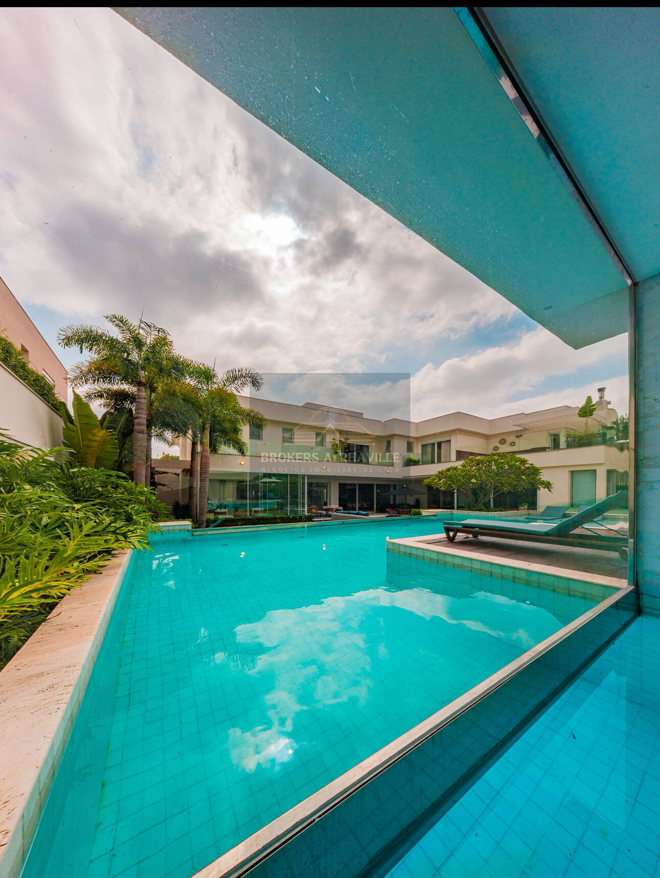 Casa à venda com 5 quartos, 1160m² - Foto 20