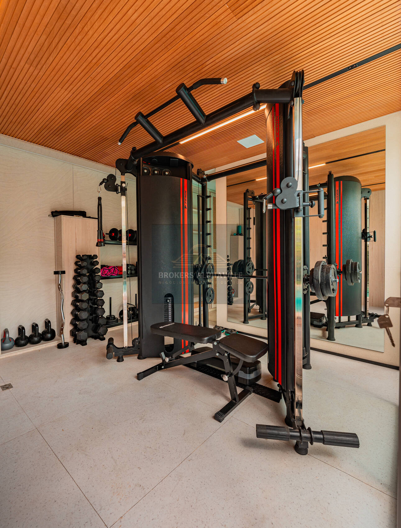 Casa à venda com 5 quartos, 1160m² - Foto 37
