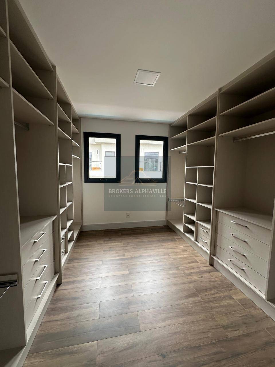 Casa à venda com 4 quartos, 703m² - Foto 6