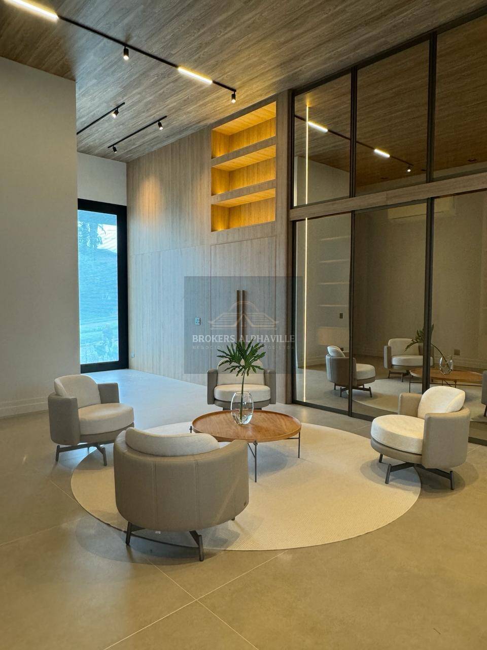 Casa à venda com 4 quartos, 703m² - Foto 7