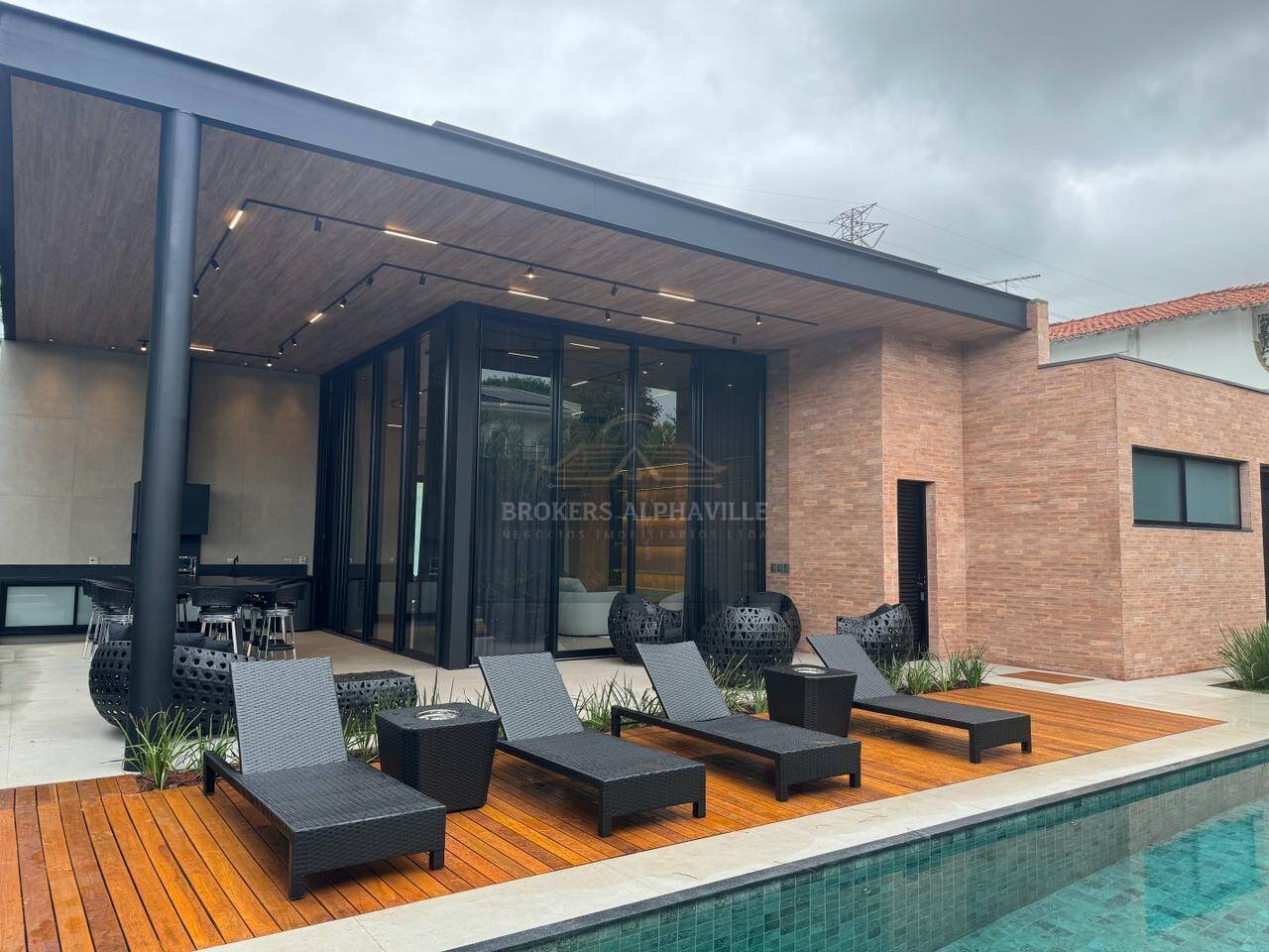 Casa à venda com 4 quartos, 703m² - Foto 10