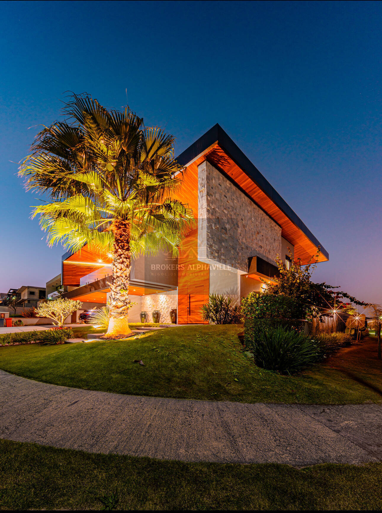 Casa, 4 quartos, 600 m² - Foto 1