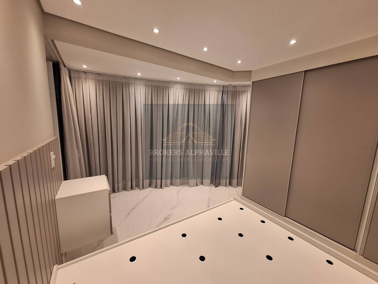 Apartamento para alugar com 2 quartos, 88m² - Foto 14