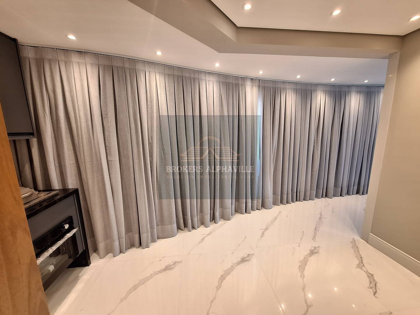 Apartamento para alugar com 2 quartos, 88m² - Foto 29