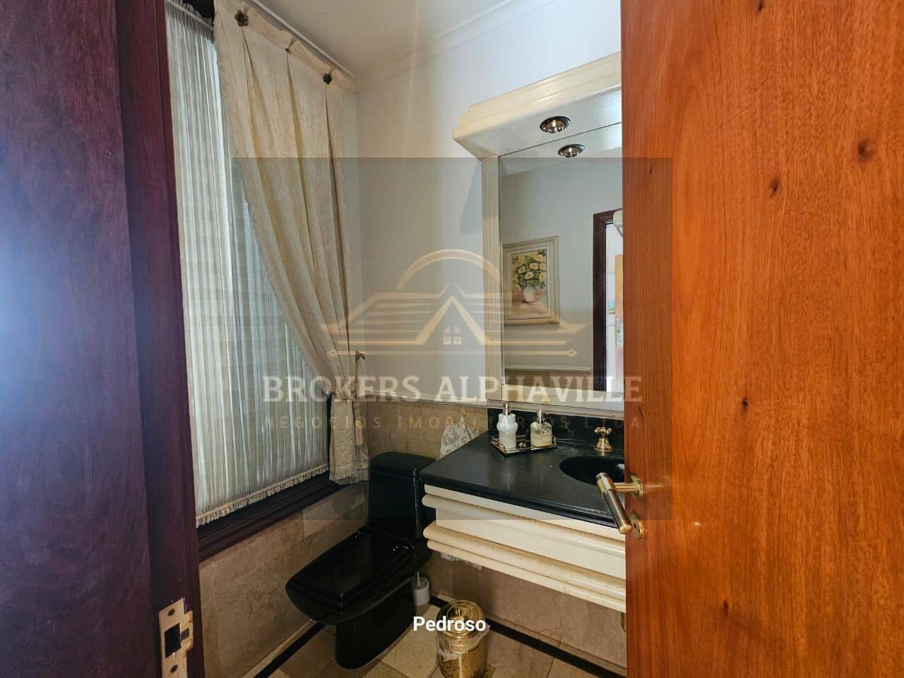 Casa de Condomínio à venda e aluguel com 4 quartos, 550m² - Foto 24