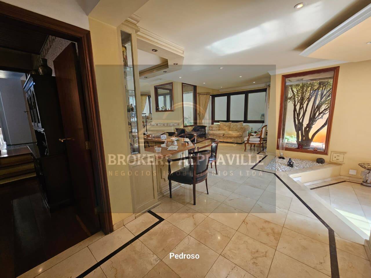 Casa de Condomínio à venda e aluguel com 4 quartos, 550m² - Foto 14