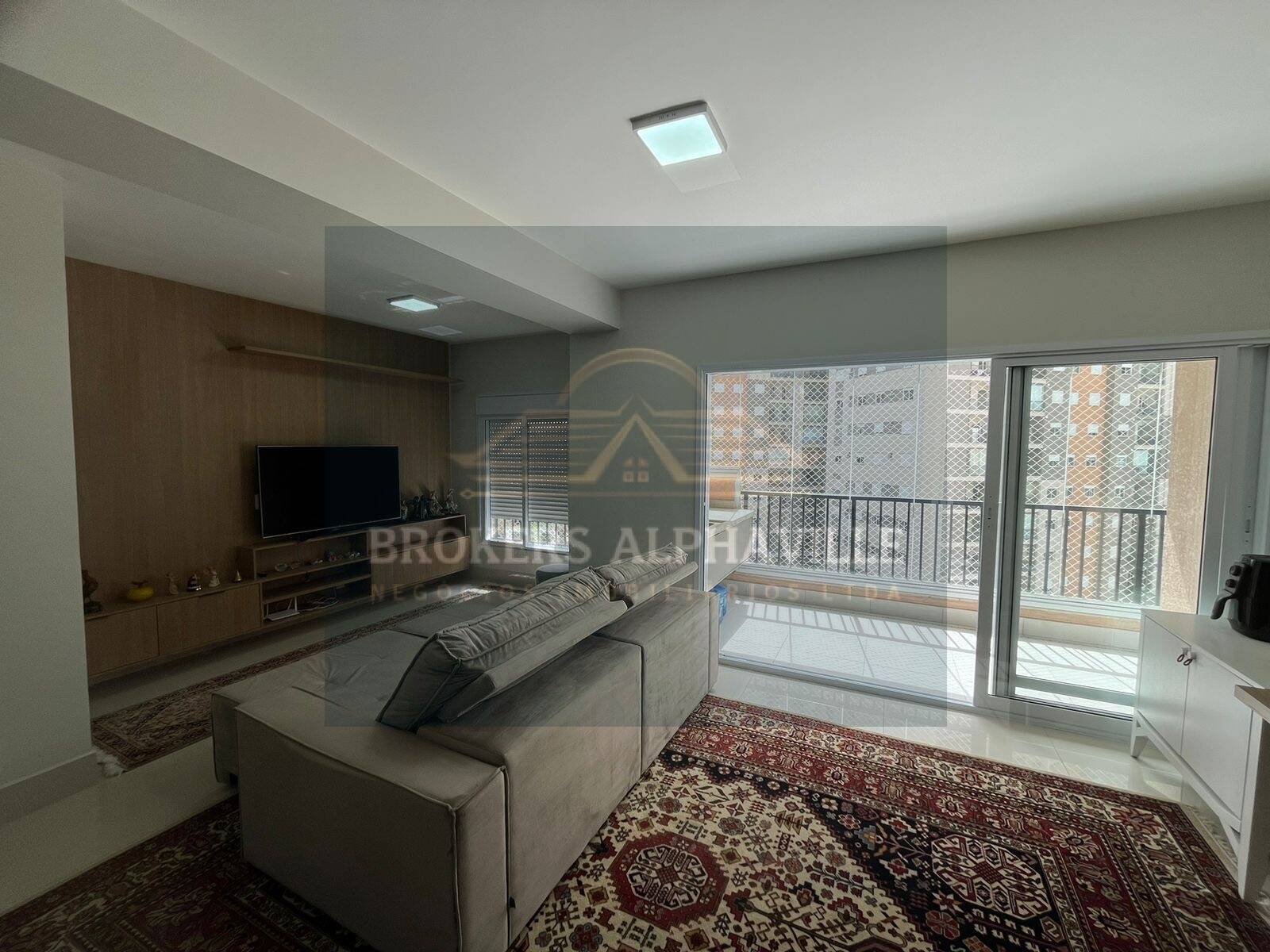Apartamento à venda e aluguel com 3 quartos, 110m² - Foto 2